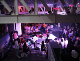 Porshe-911-Launch-02_1200_wm